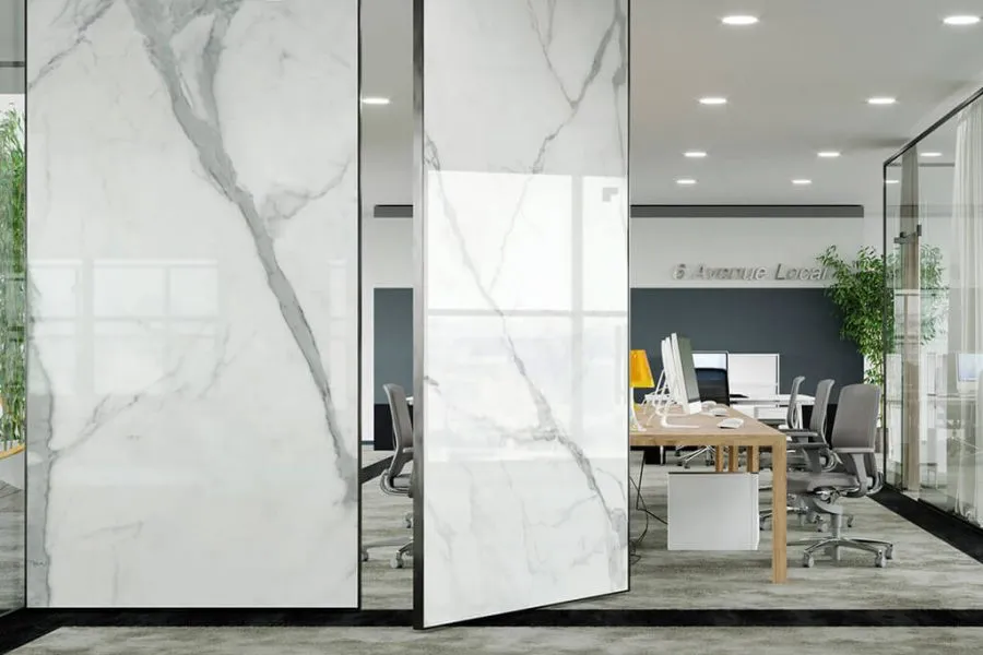Rotatable office walls clad with marble smart panels